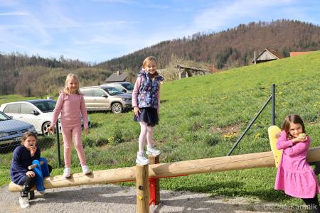 Odprtje večnamenskega športnega in otroškega igrišča na Gozdu (22)